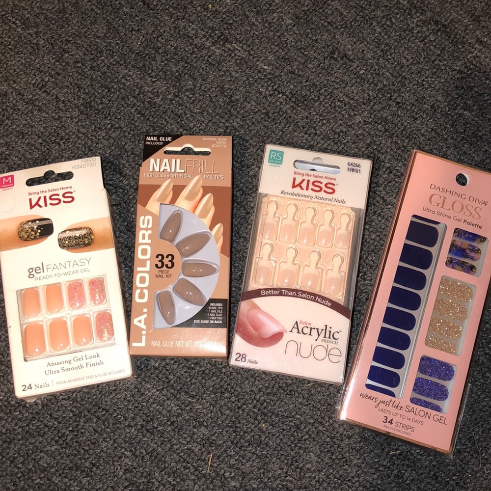 Nail supplies - nail adhesions / glue on / gel